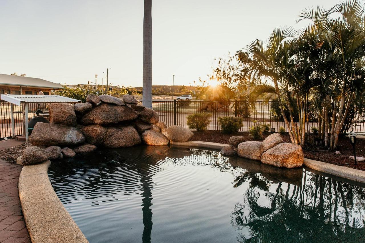Abacus Motel Mount Isa Buitenkant foto
