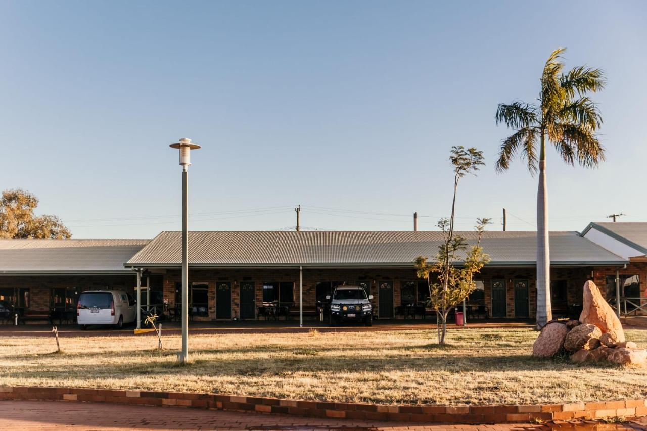 Abacus Motel Mount Isa Buitenkant foto