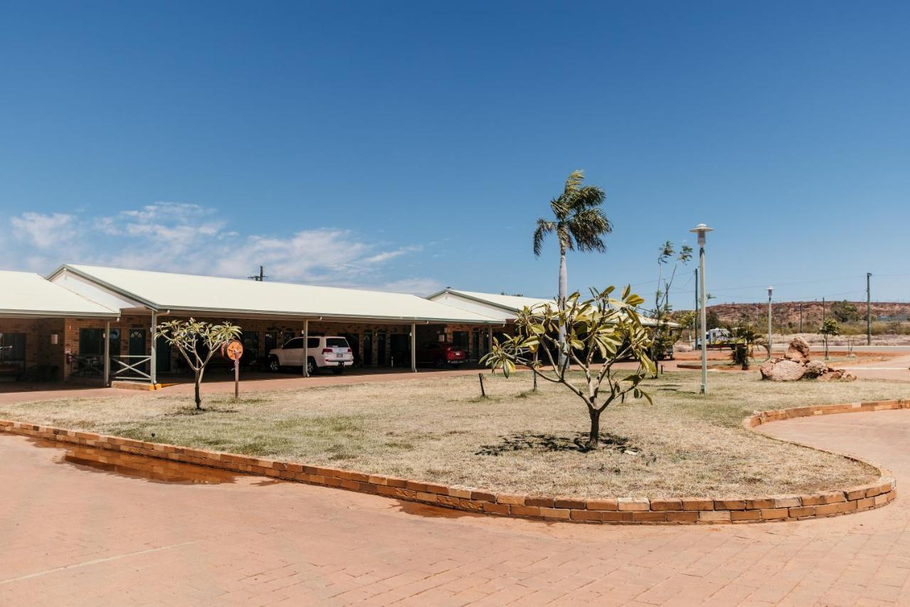 Abacus Motel Mount Isa Buitenkant foto