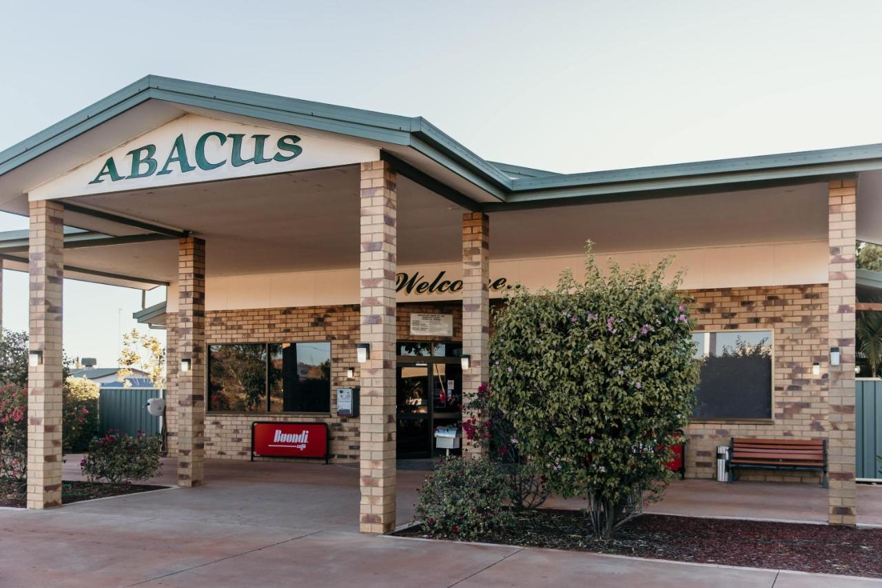 Abacus Motel Mount Isa Buitenkant foto