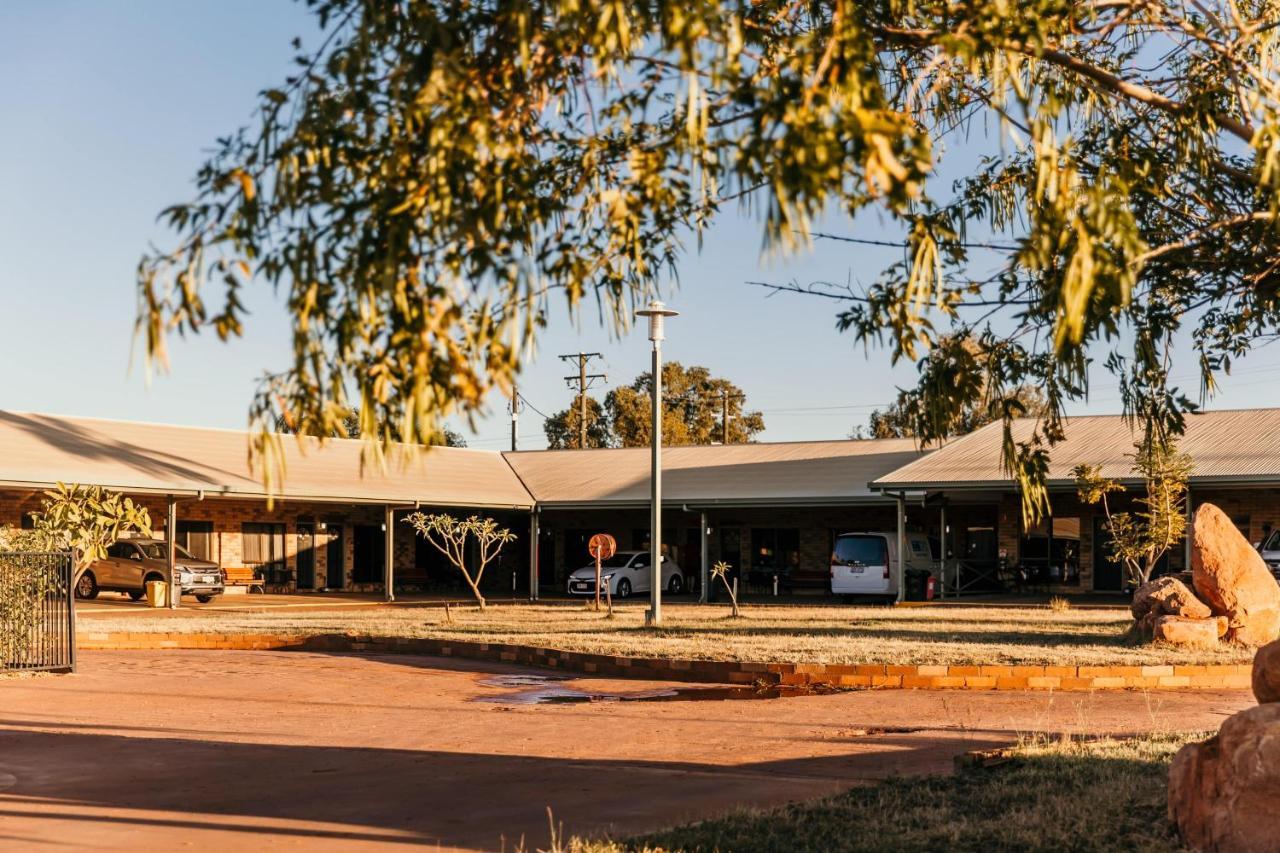 Abacus Motel Mount Isa Buitenkant foto