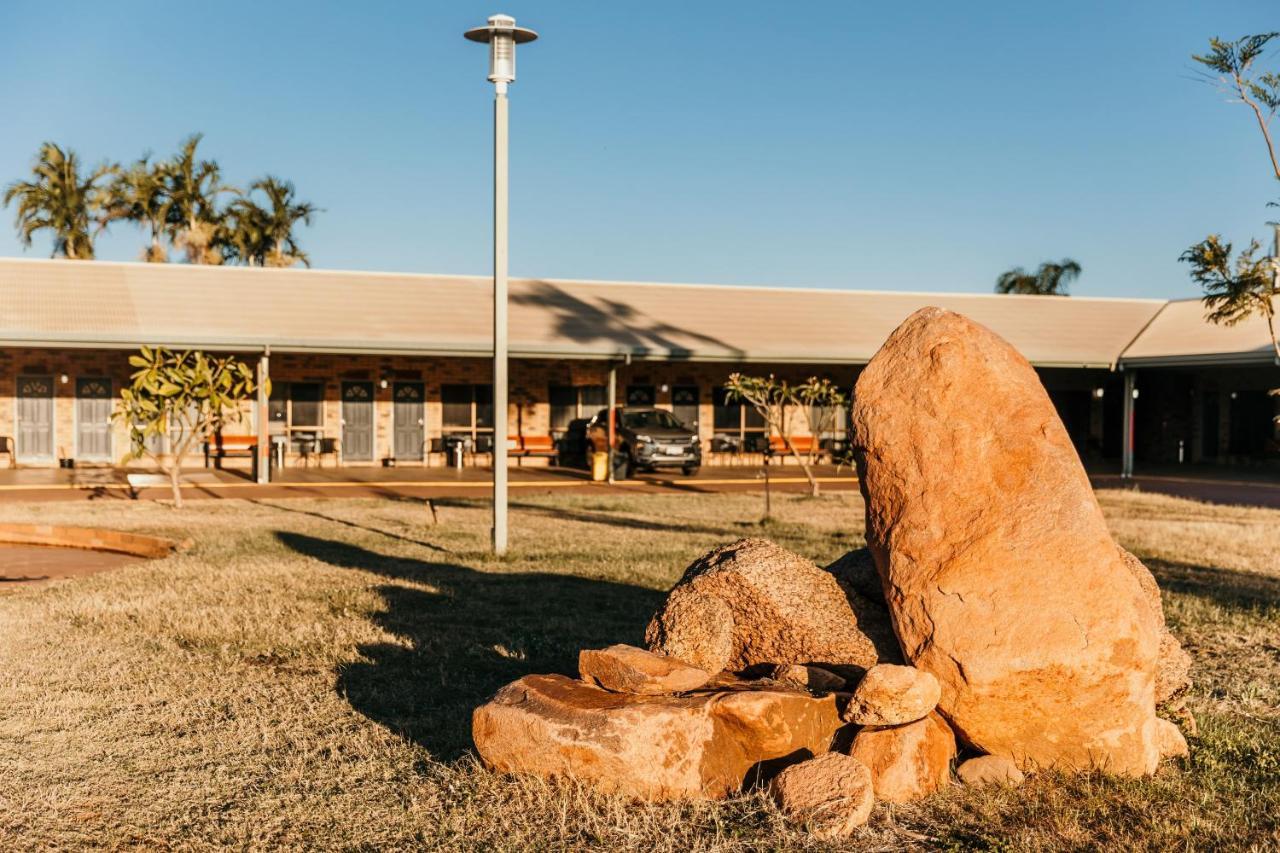 Abacus Motel Mount Isa Buitenkant foto